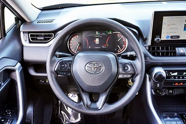 Used 2025 Gray Toyota LE image 19