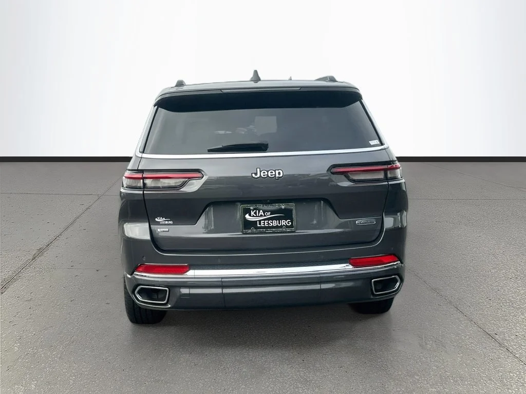 Used 2022 Gray Jeep Overland image 6