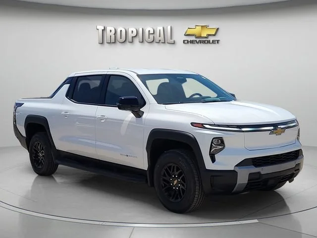 New 2026 Summit White Chevrolet LT - Extended Range image 7