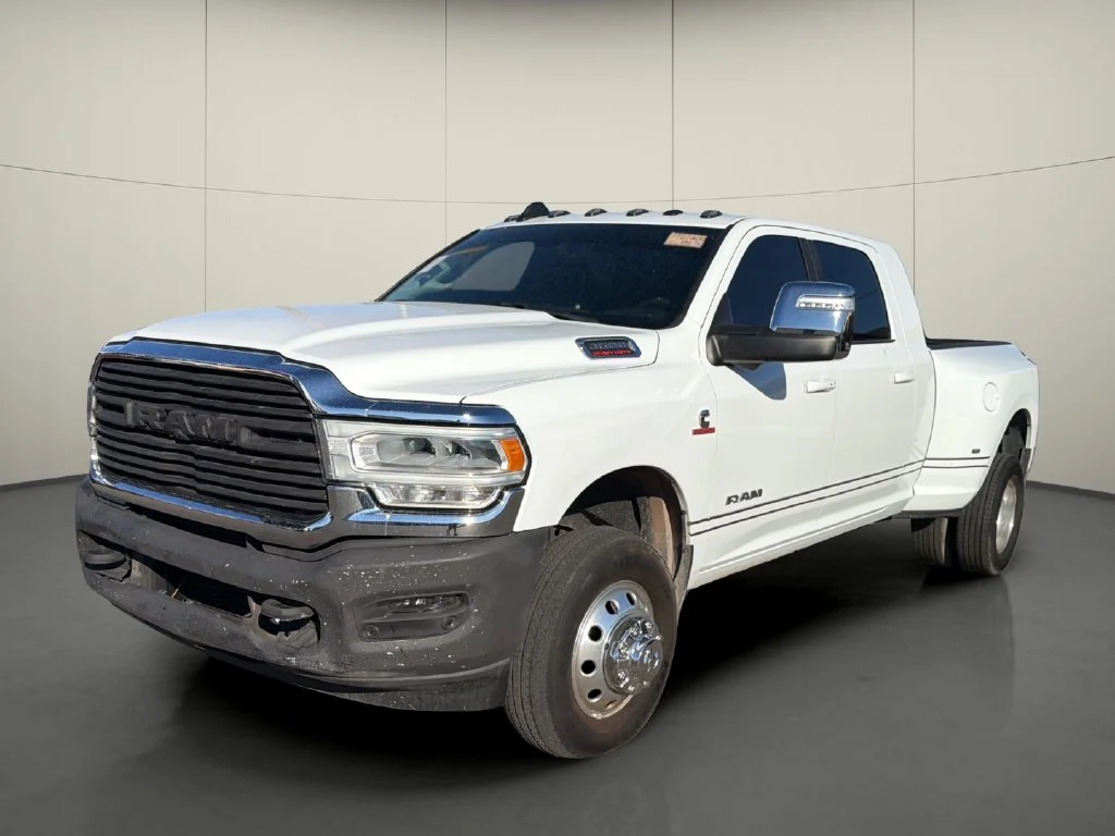Used 2024 White Ram Laramie image 3
