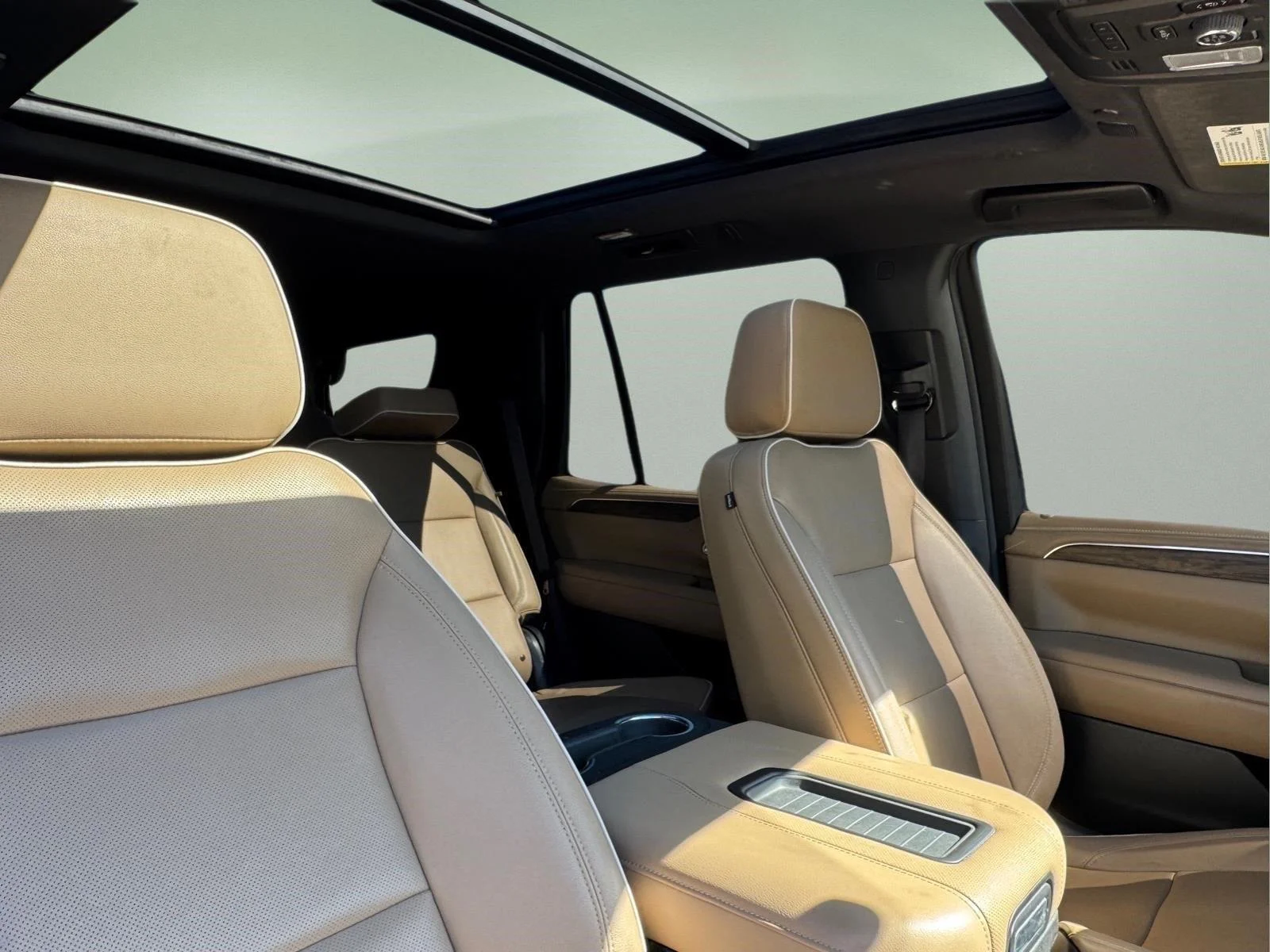 Used 2023 Summit White Chevrolet Premier image 10
