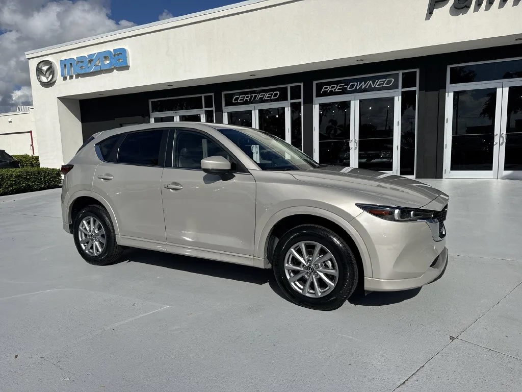 Used 2024 Quartz Metallic Mazda 2.5 S Preferred Package image 6