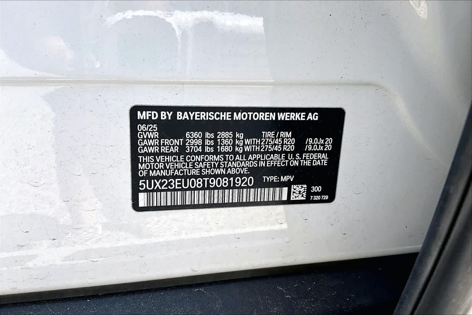 Used 2026 Alpine White BMW xDrive40i image 34