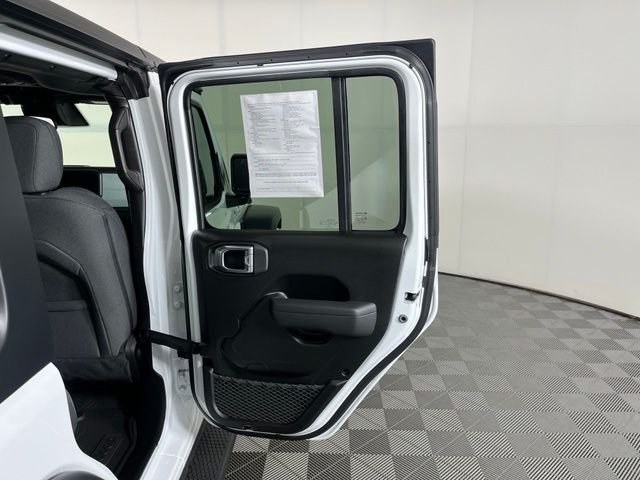 Used 2026 White Jeep Sport S image 43