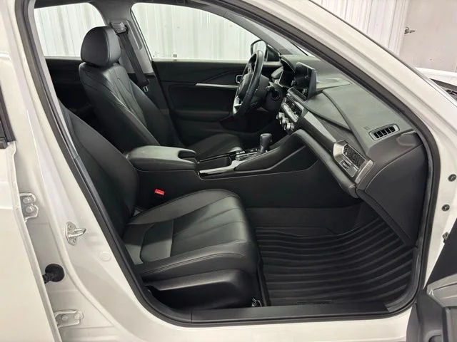 Used 2024 White Acura Base image 30