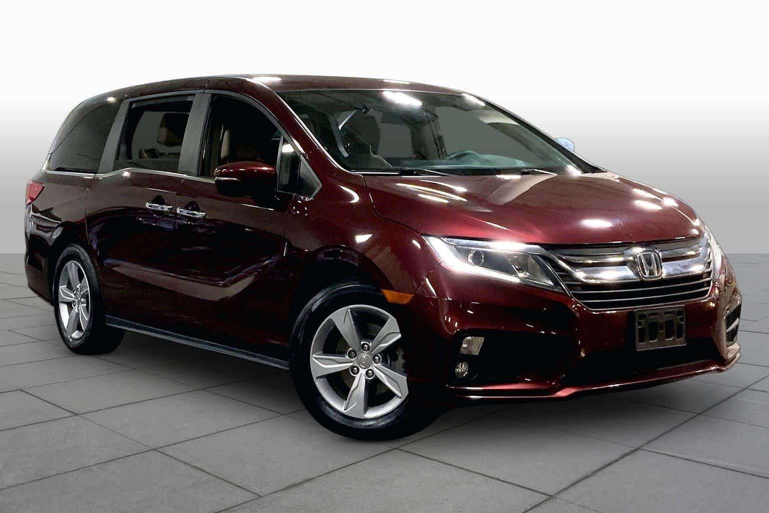 Pre-Owned 2018 Honda Odyssey EX