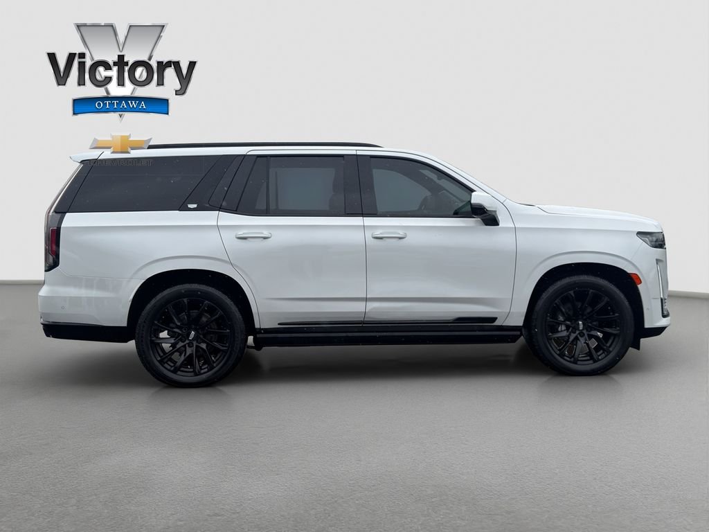 Used 2022 White Cadillac Sport Platinum image 7