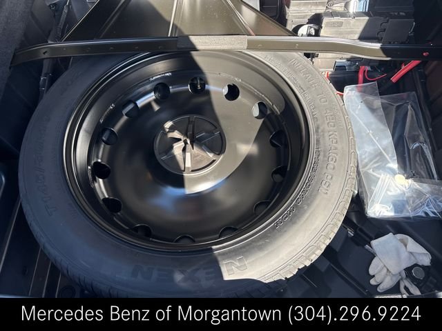 New 2026 Obsidian Black Metallic Mercedes-Benz GLC 300 image 21