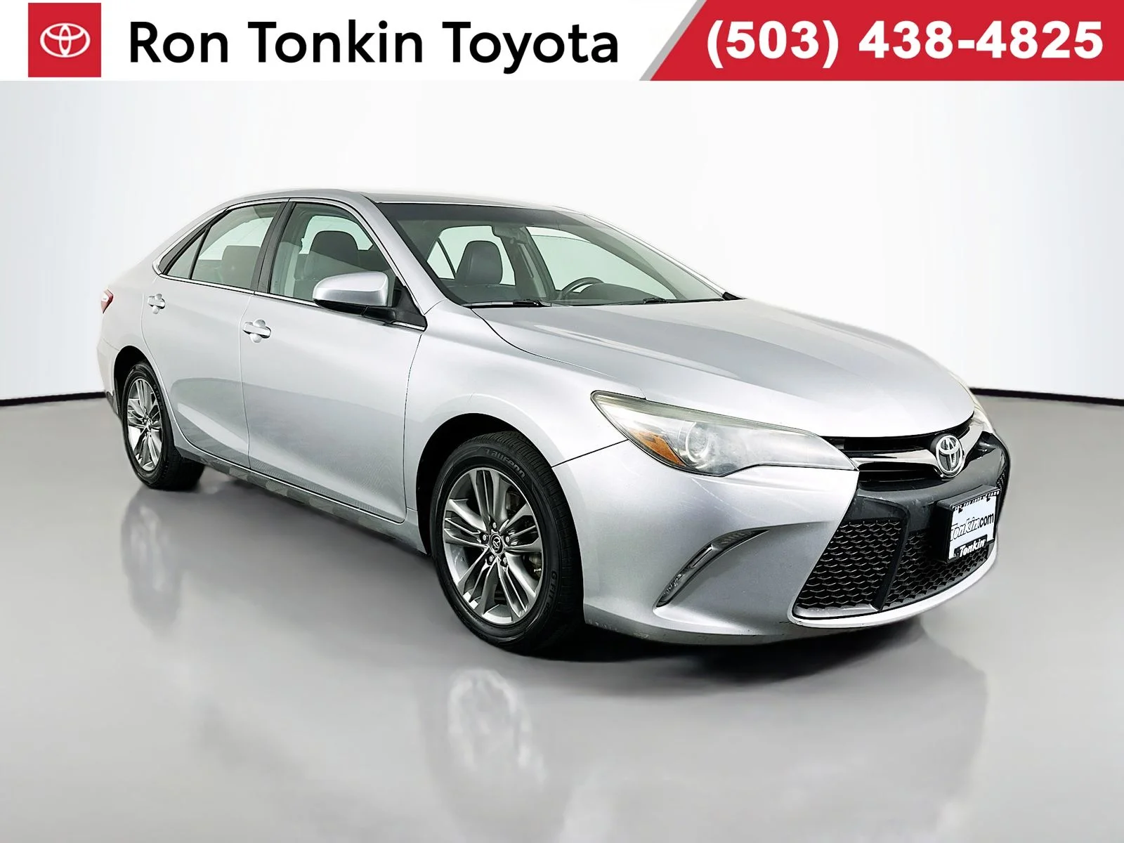 2015 Toyota Camry 2.5 Auto SE's photo