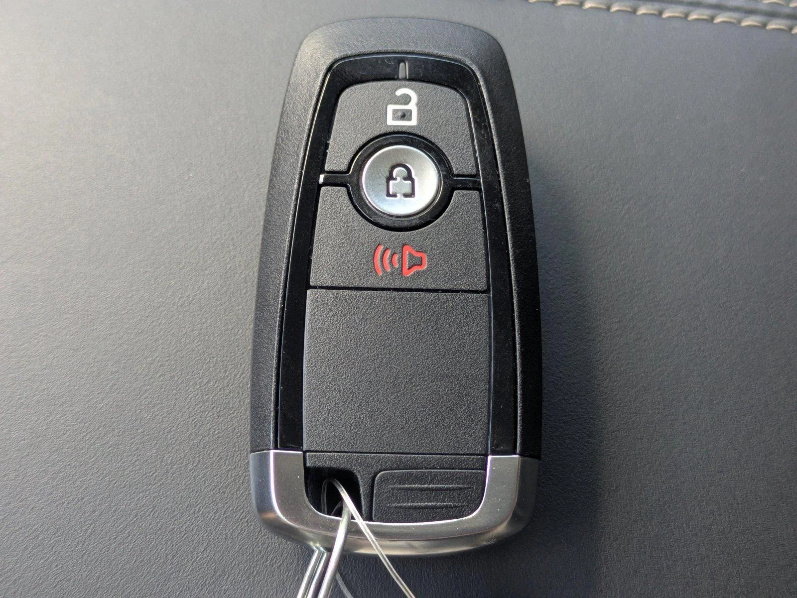 New 2026 Carbonized Gray Metallic Ford Big Bend® image 45