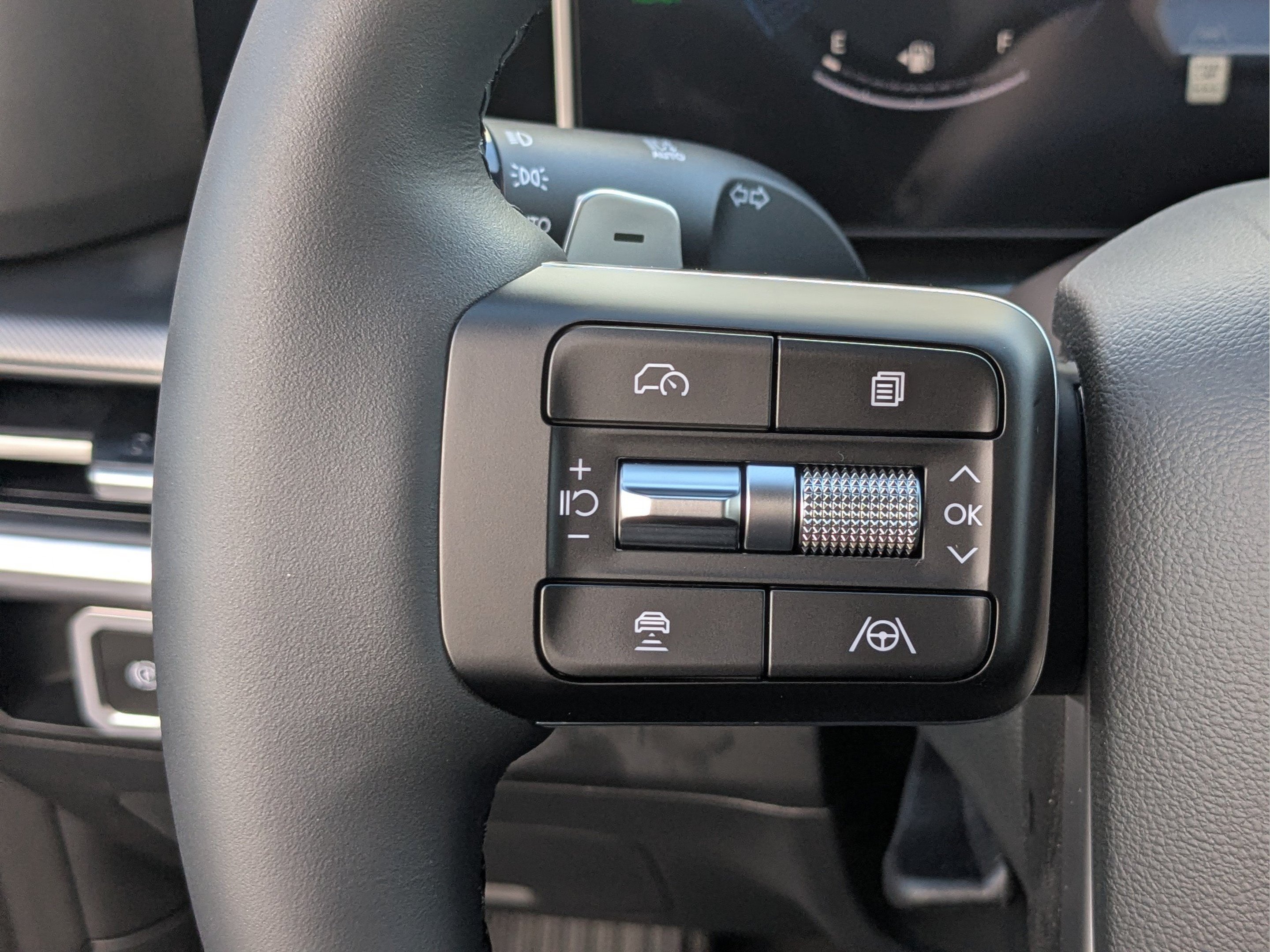 New 2027 Ecotronic Gray Hyundai SEL image 24