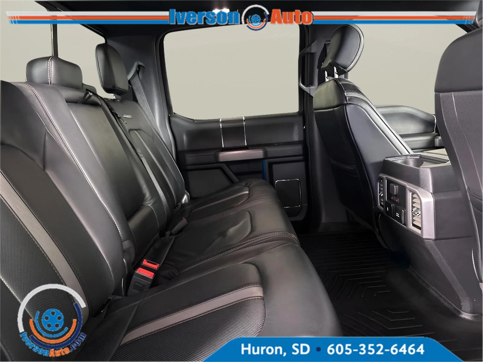 Used 2019 Agate Black Ford Platinum image 33