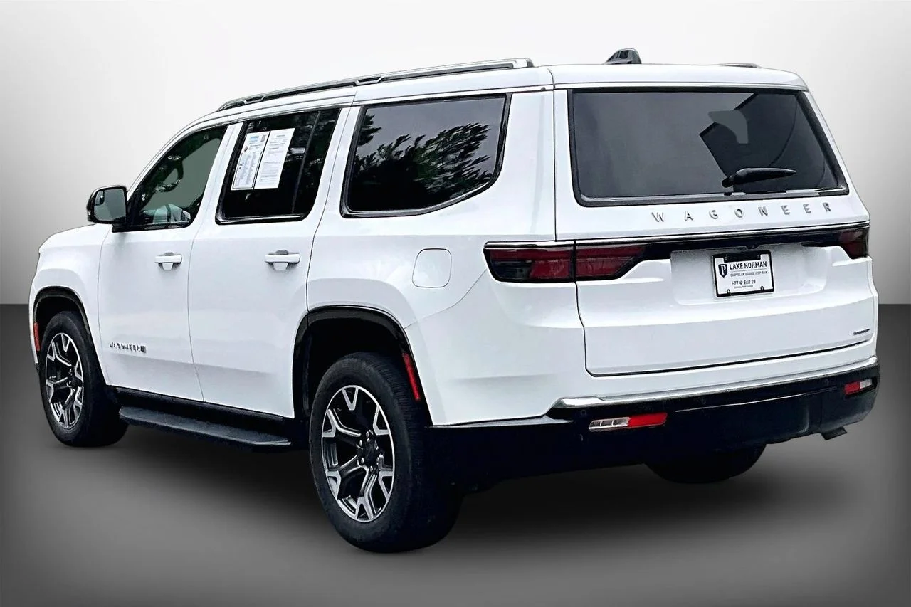 Certified Used 2024 White Jeep Series III image 6