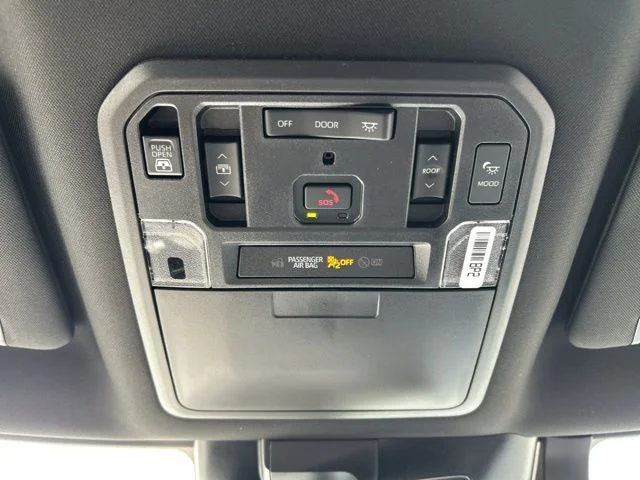 New 2026 Wind Chill Pearl <sup>1</sup> Toyota Tundra Platinum image 47