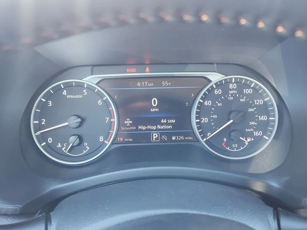 2025 Nissan Sentra SR - Photo 23