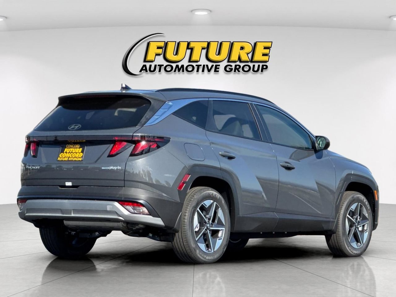 New 2026 Gray Hyundai SEL image 3