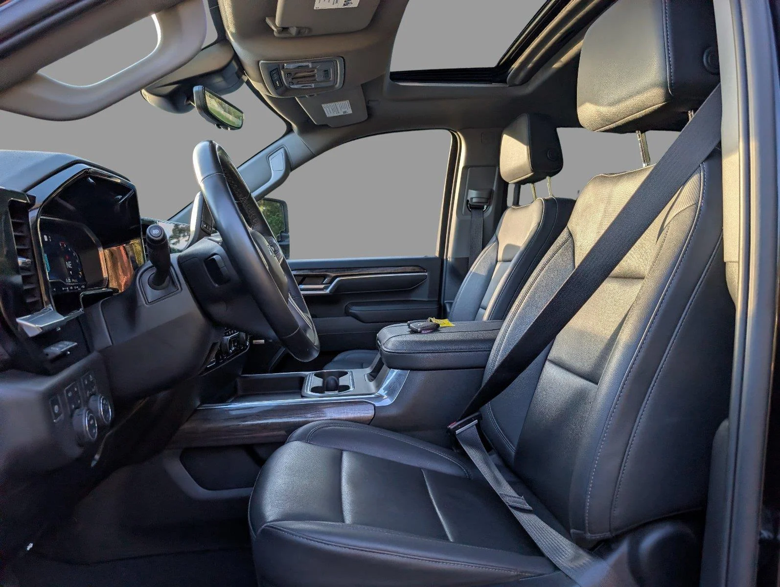 Used 2025 Black Chevrolet LTZ image 18