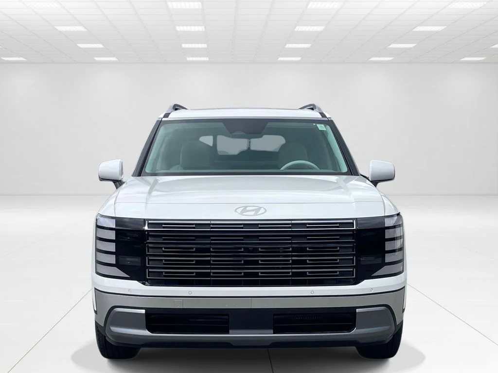 New 2026 White Hyundai SEL Premium image 2