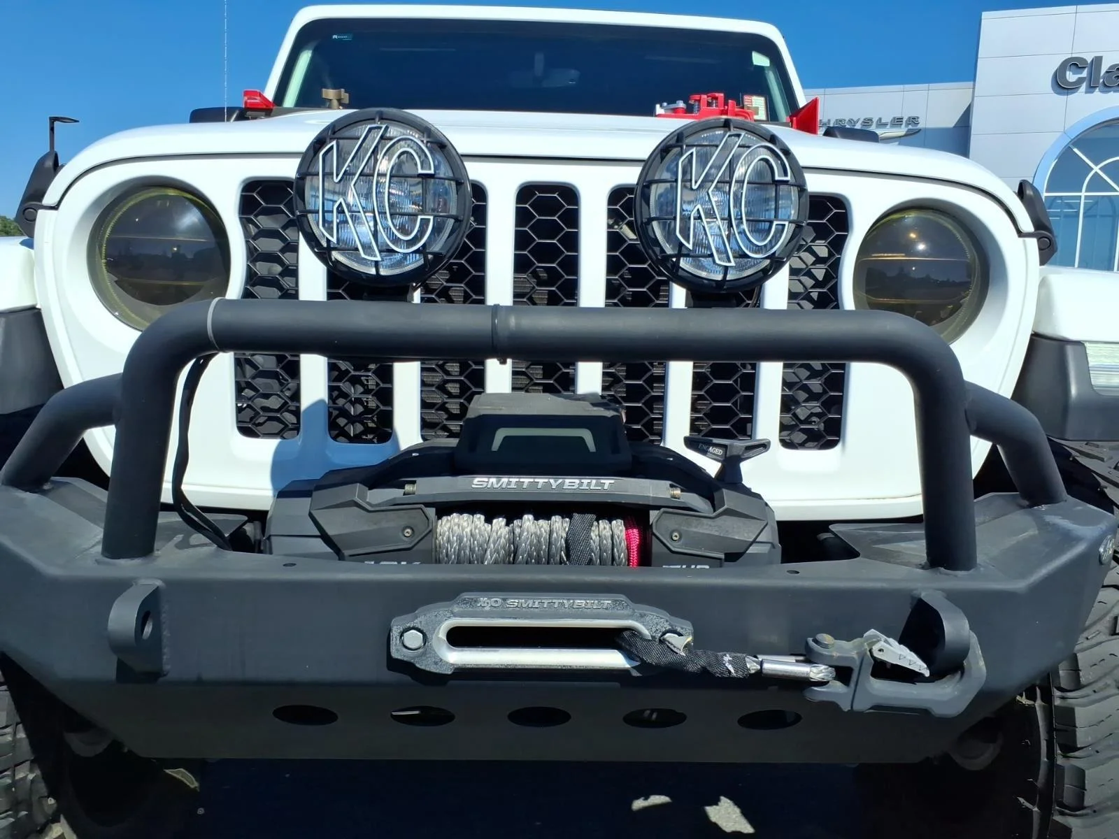 Used 2022 Bright White Clearcoat Jeep Sport S image 15
