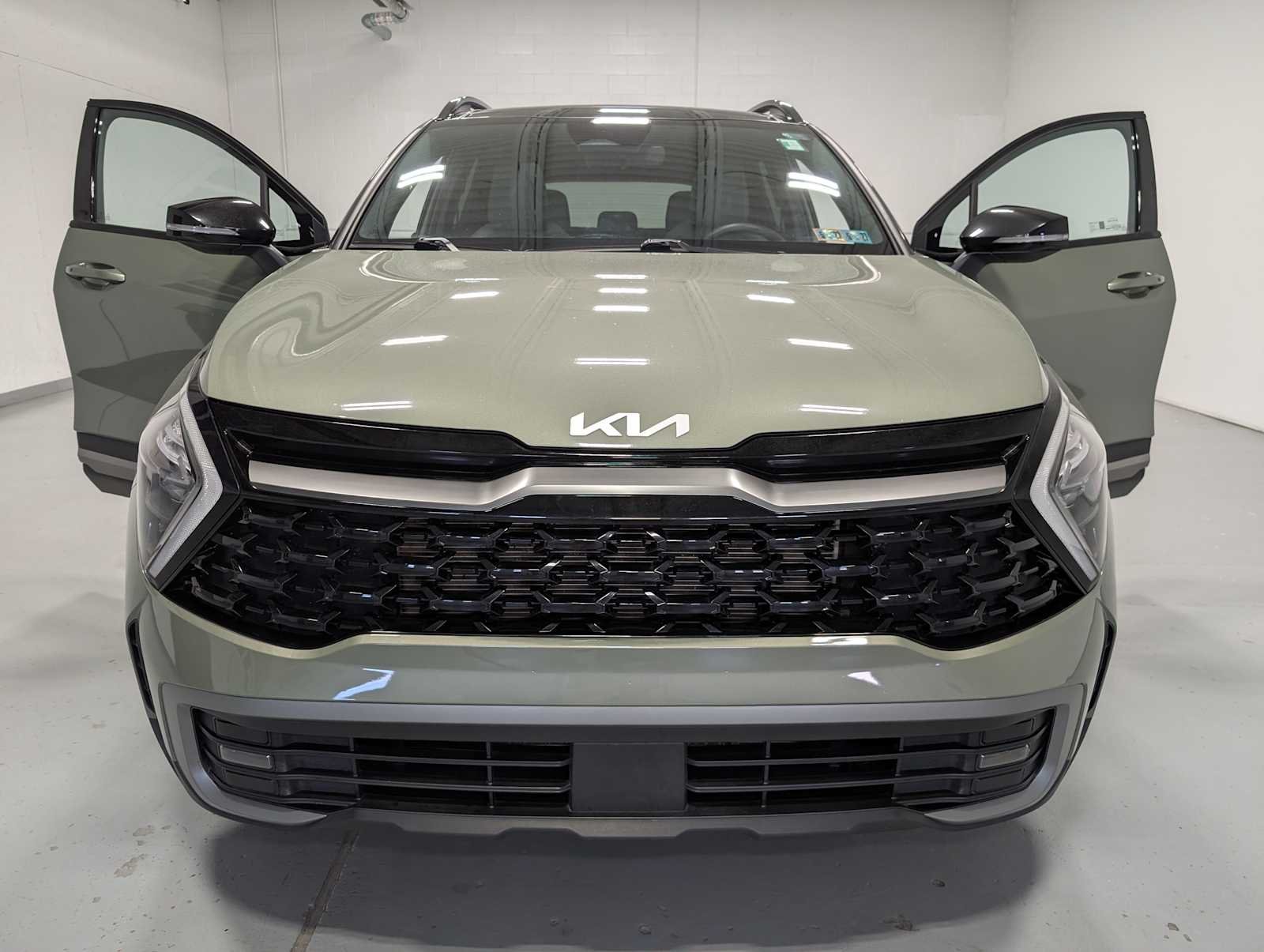 Certified Used 2023 BLK Kia X-Pro image 15