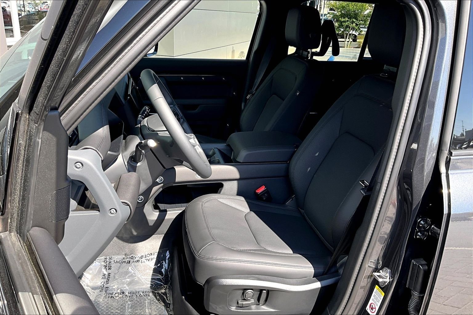 New 2026 Carpathian Grey LAND ROVER X-Dynamic SE image 9