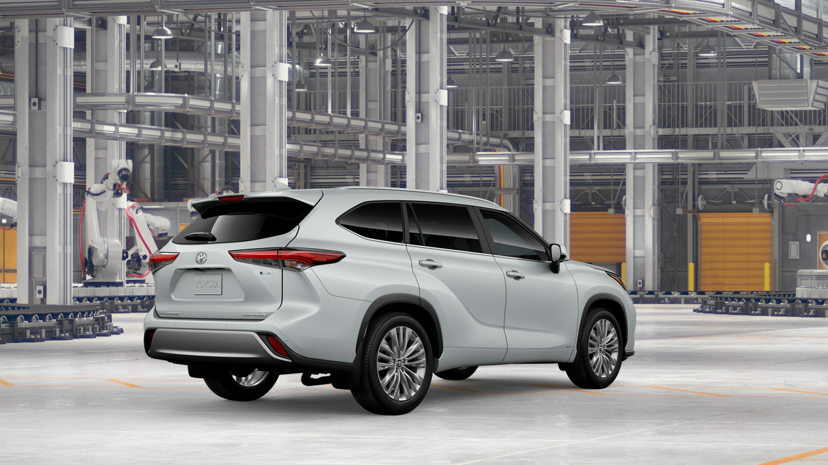 New 2026 Wind Chill Pearl Toyota Hybrid Platinum image 10