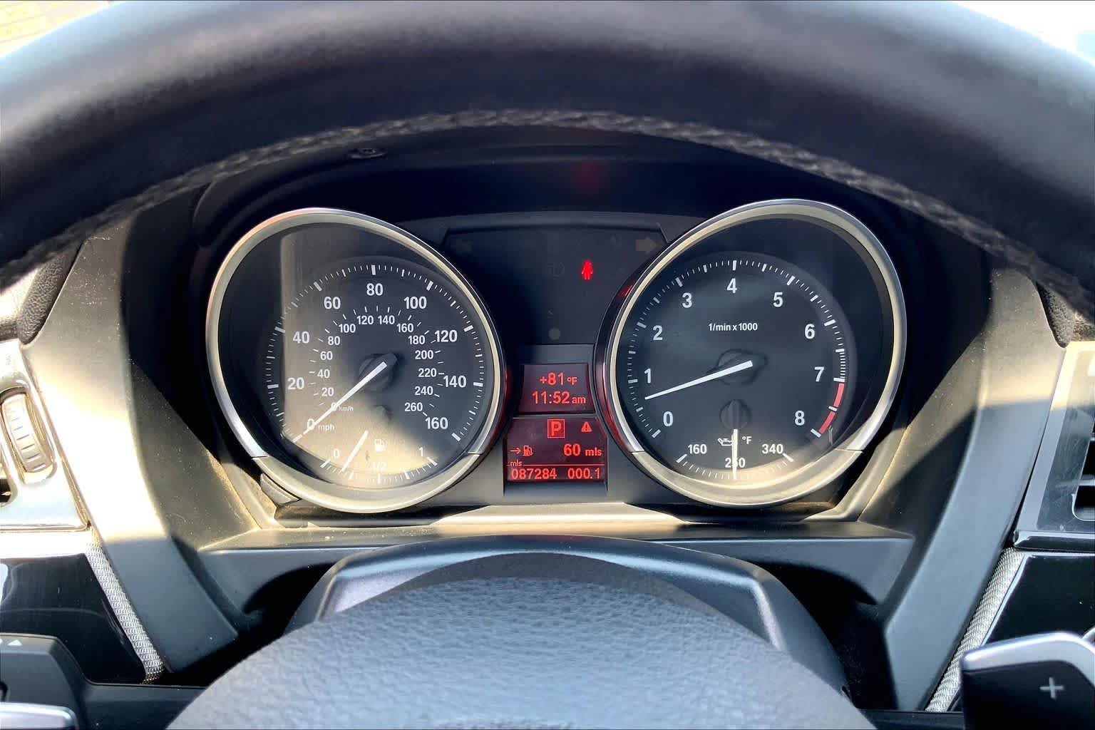 Used 2014 Valencia Orange Metallic BMW sDrive35i image 24