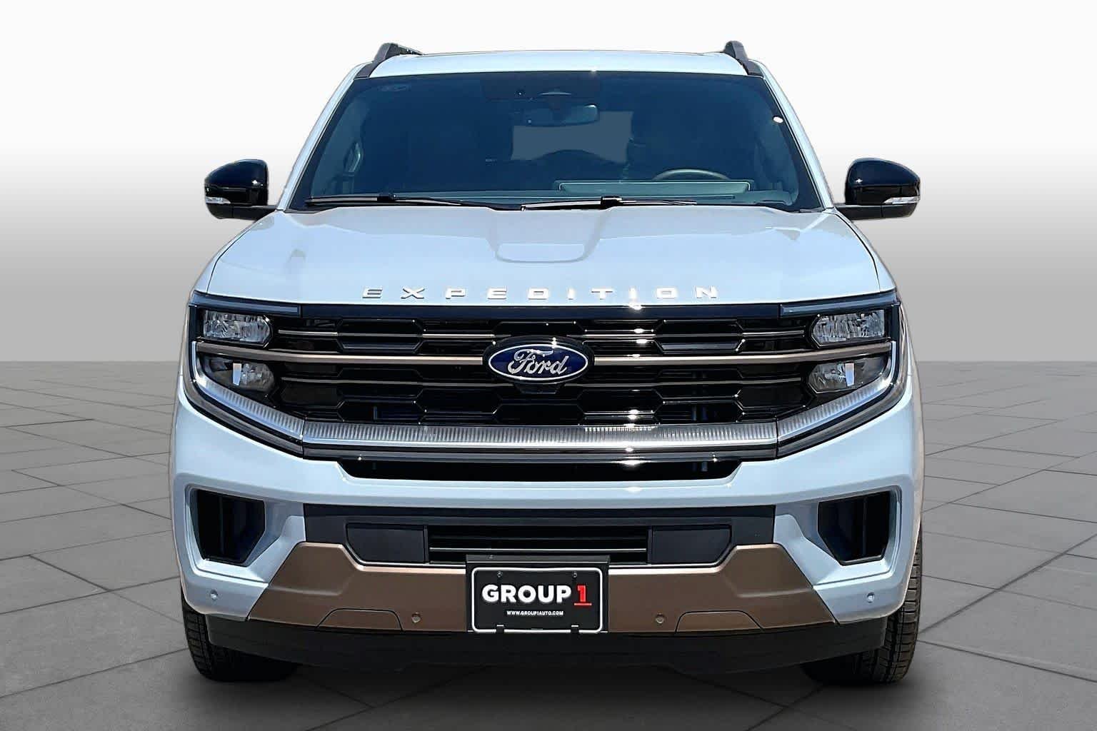 New 2026 Glacier Gray Metallic Tri-Coat Ford MAX King Ranch® image 3