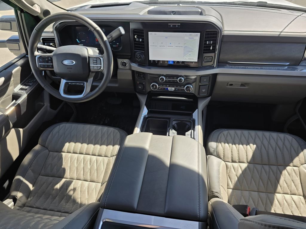 New 2026 Star White Metallic Tri-Coat Ford F-450® Platinum® image 40