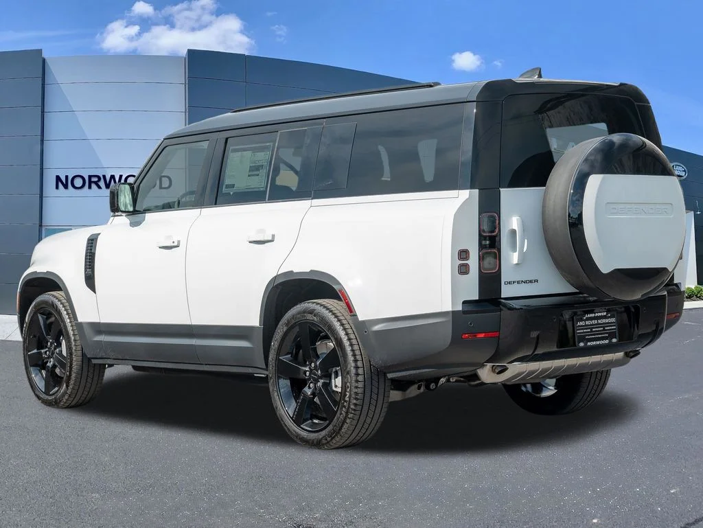 New 2026 Fuji White Land Rover S image 6