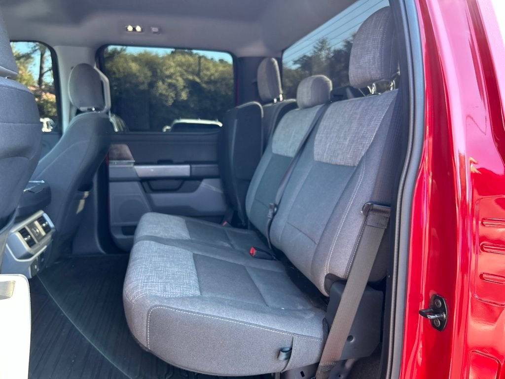 Used 2021 Red Ford XLT image 18