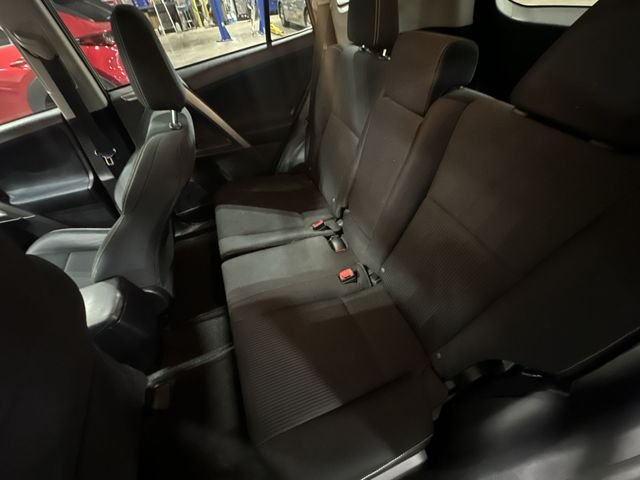 Used 2013 Gray Toyota XLE image 30