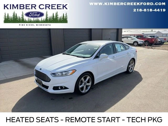 2016 Ford Fusion SE FWD's photo