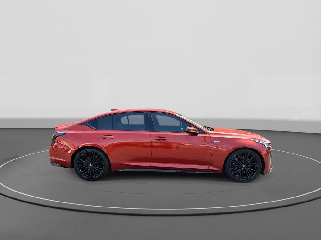 Used 2020 Royal Spice Metallic Cadillac V-Series image 4