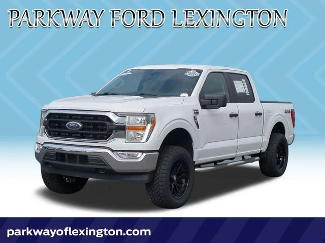 Used 2021 White Ford XLT image 1