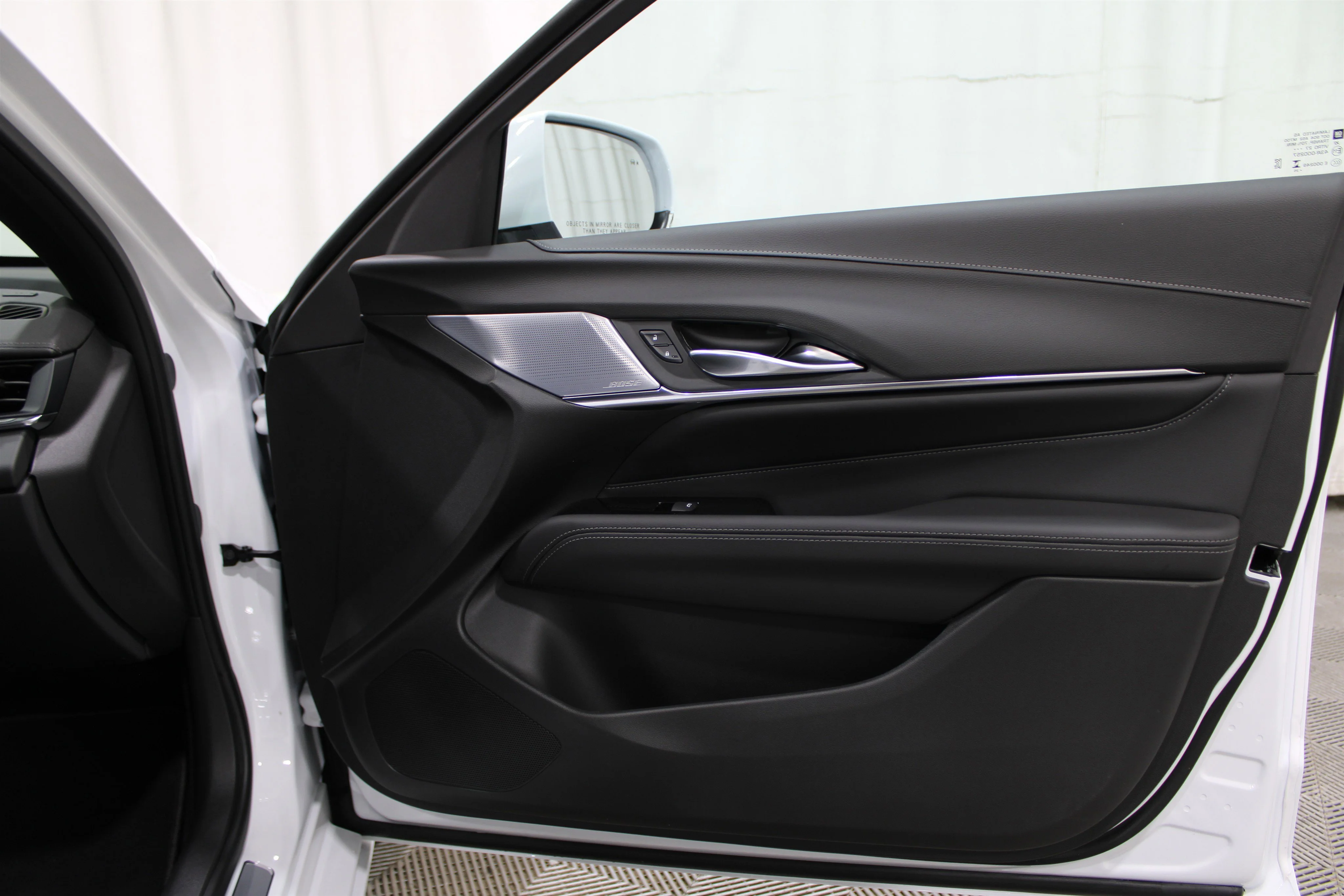 New 2026 Summit White Cadillac Luxury image 30