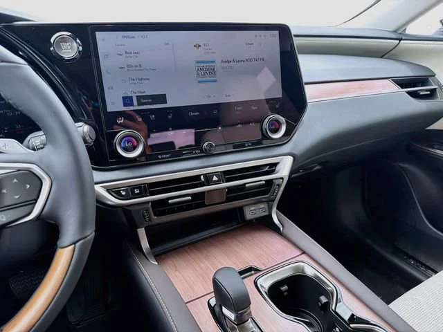 New 2026 Nori Green Pearl Lexus PREMIUM PLUS image 29