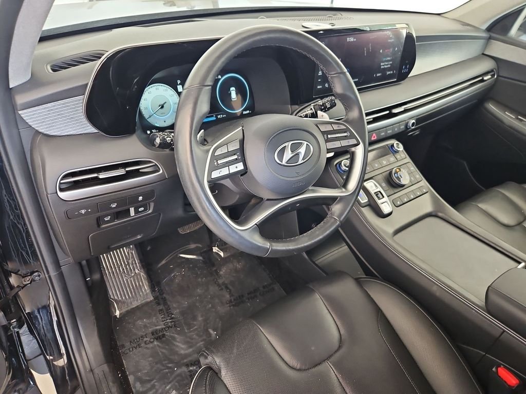Used 2023 Abyss Black Pearl Hyundai Limited image 13