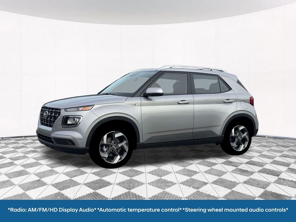 New 2026 Silver Hyundai SEL image 2