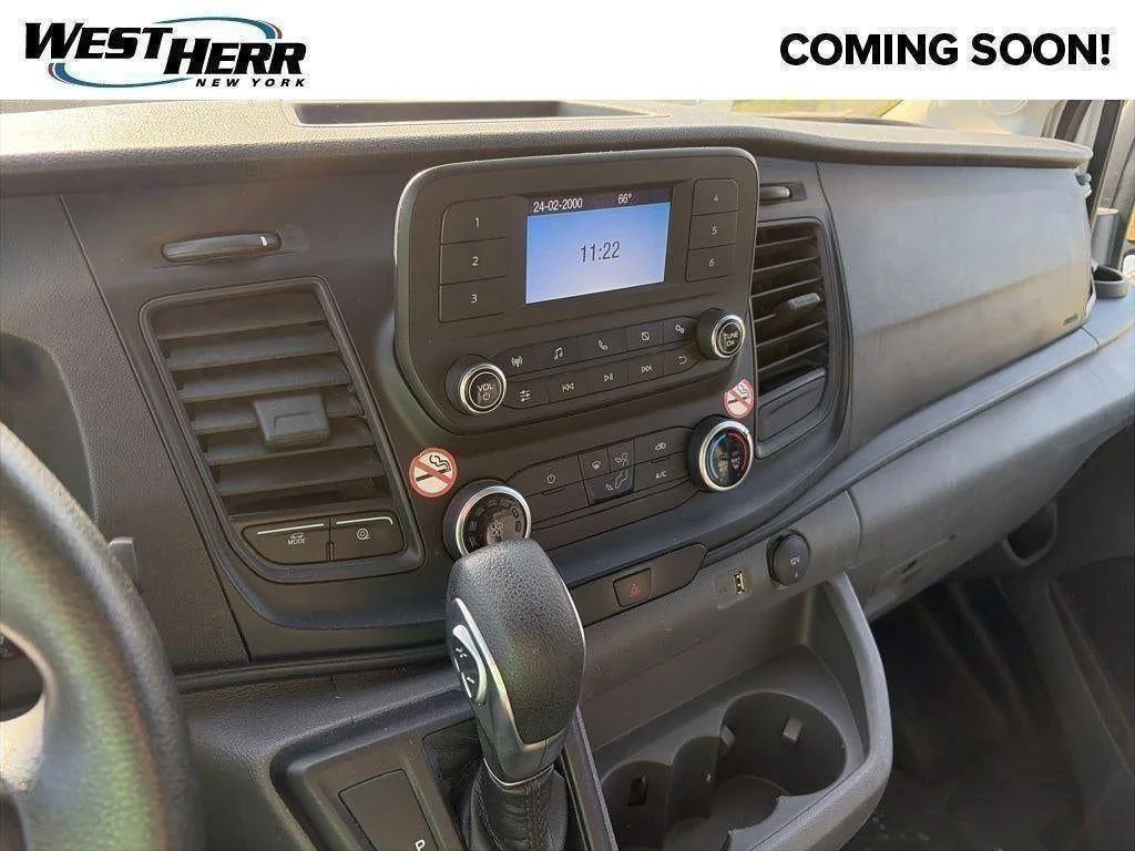Used 2024 Oxford White Ford Base image 18