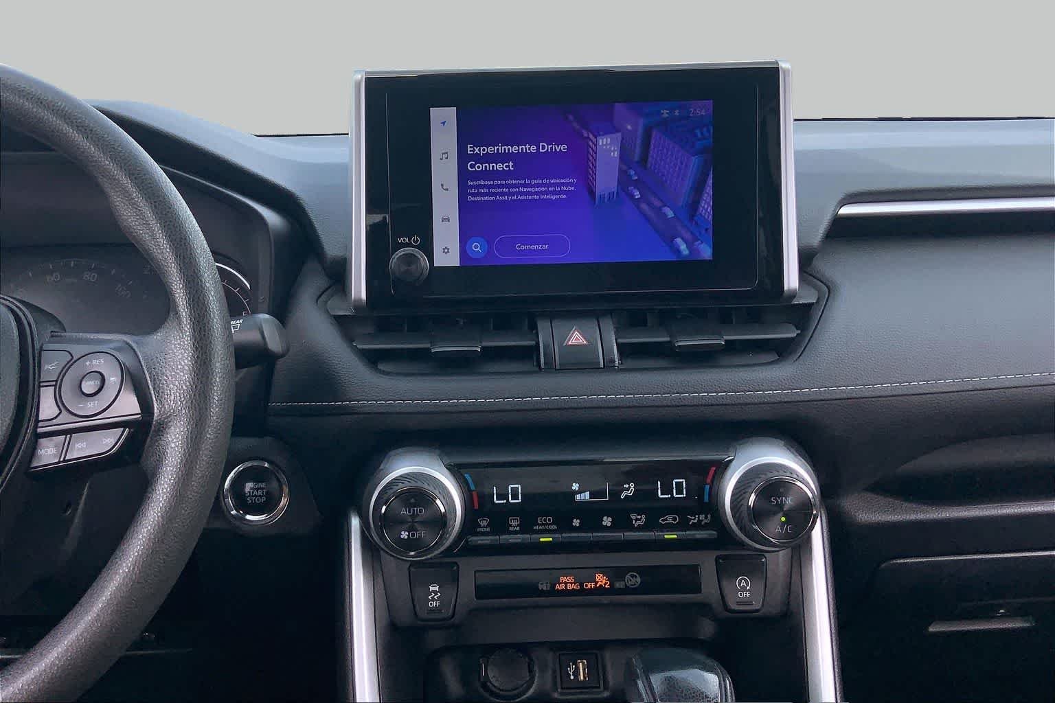 Used 2025 Ice Cap Toyota XLE image 7