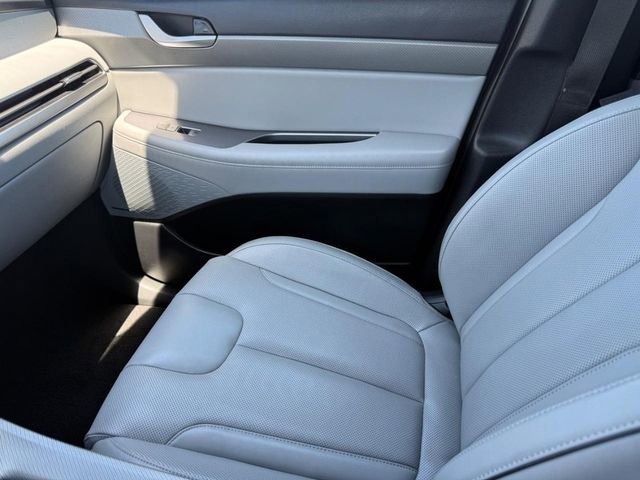 Used 2024 Silver Hyundai SEL image 23