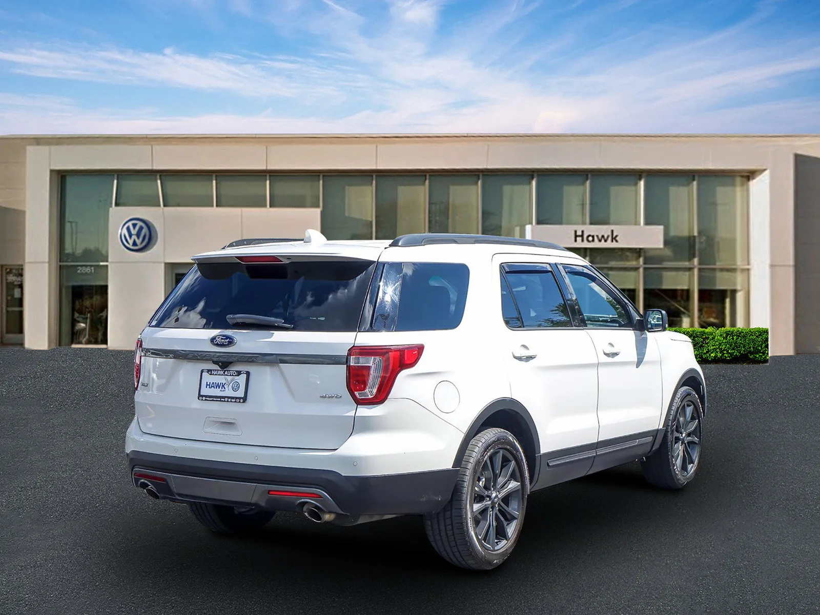 Used 2017 Oxford White FORD XLT image 6