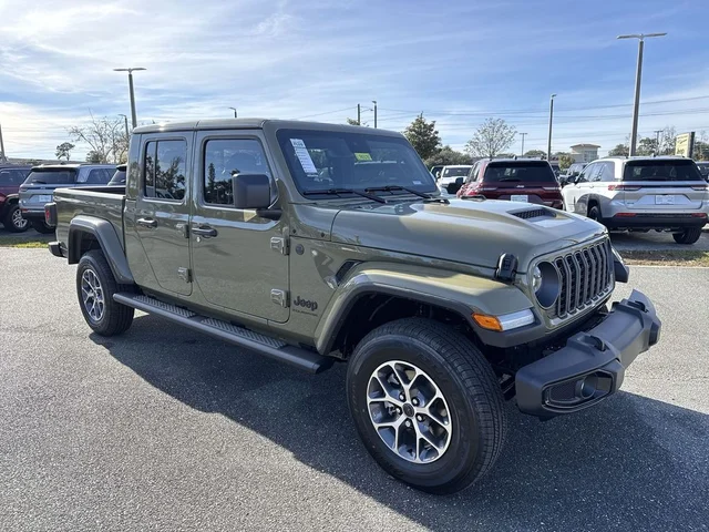 2025 Jeep Gladiator Sport S