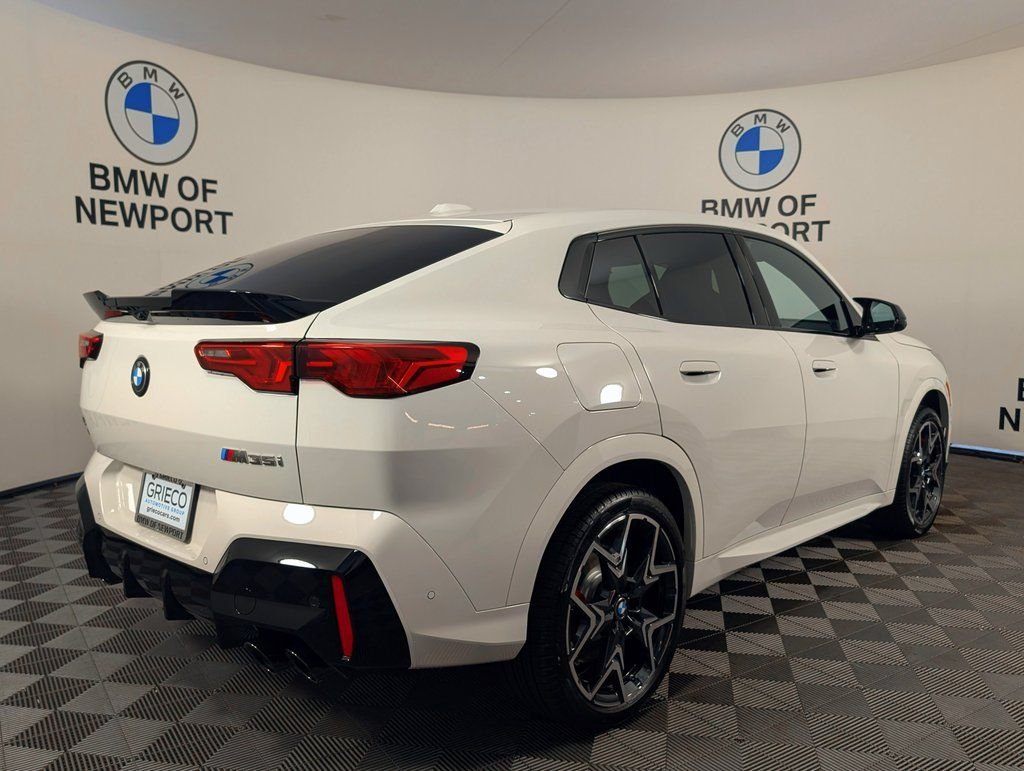 2026 BMW X2 35i - Photo 6