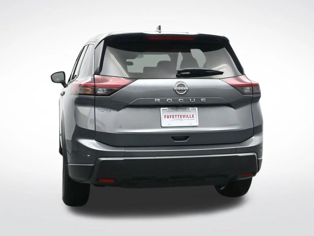 Used 2025 Gray Nissan SV image 9