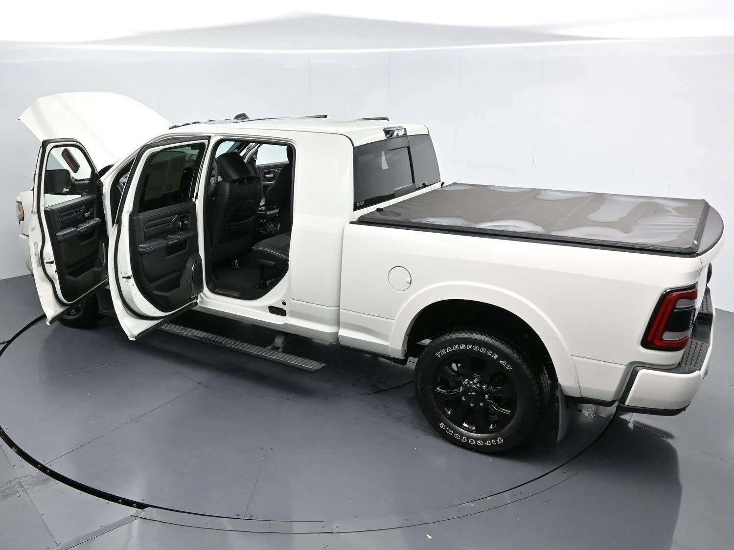 Used 2022 Pearl White Ram Limited image 46