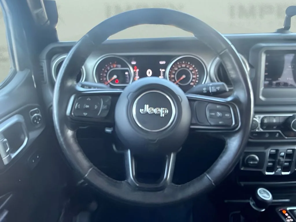 Used 2020 Black Jeep Sport image 12