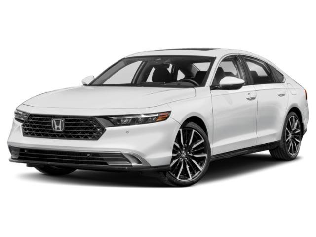 Used 2025 White Honda Touring image 1