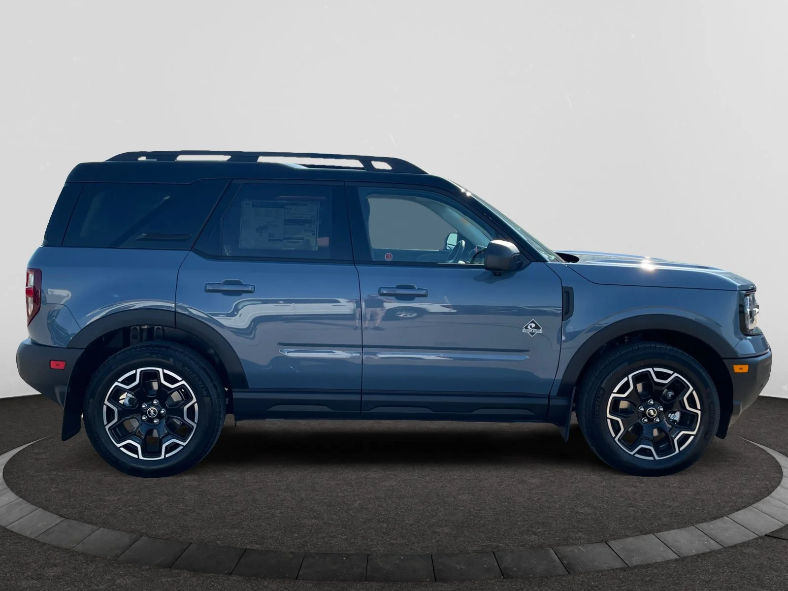New 2026 Azure Grey Metallic Tri-Coat Ford Outer Banks image 6